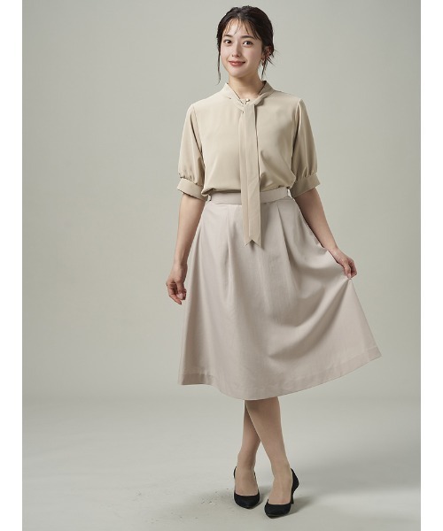 Perfect Suit FActory（パーフェクトスーツファクトリー）の「美単タックフレアスカート　ネイビー/グレー/ベージュ（スカート・レディース・ベージュ/ライトグレー/ネイビー・L/M/S）」の10枚目の写真