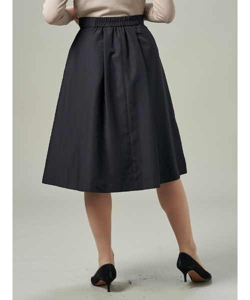 Perfect Suit FActory（パーフェクトスーツファクトリー）の「美単タックフレアスカート　ネイビー/グレー/ベージュ（スカート・レディース・ベージュ/ライトグレー/ネイビー・L/M/S）」の12枚目の写真