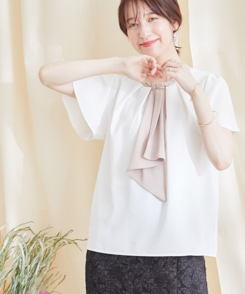 Jayro(ジャイロ)の「配色ボウタイブラウス(シャツ/ブラウス・レディース・ネイビー/ホワイト系その他/ベージュ系その他/ブラック系その他/ホワイト系その他2・M)」の11枚目の写真