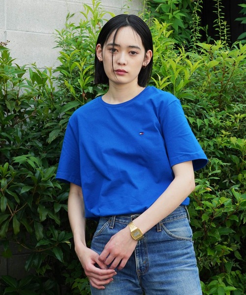 TOMMY HILFIGER(トミーヒルフィガー)の「TOMMY HILFIGER / トミー ヒルフィガー ワンポイント ロゴ 半袖 Tシャツ(Tシャツ/カットソー・メンズ・ブラック/オレンジ/ブルー/グリーン/レッド/ピンク/ホワイト/ネイビー・MEDIUM/X-LARGE/LARGE)」の17枚目の写真