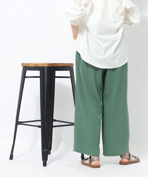 DRESKIP（ドレスキップ）の「◆【接触冷感】さらりとIラインシルエット◎　イージーワイドパンツ（その他パンツ・レディース・グリーン/ネイビー/ベージュ・02/03/04）」の18枚目の写真