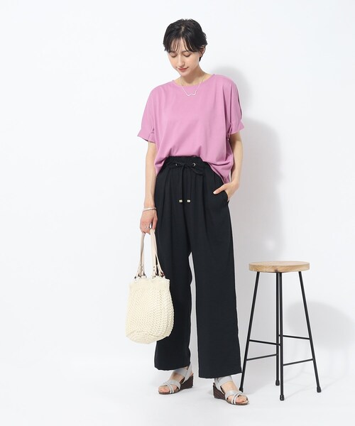 DRESKIP（ドレスキップ）の「◆【接触冷感】さらりとIラインシルエット◎　イージーワイドパンツ（その他パンツ・レディース・グリーン/ネイビー/ベージュ・02/03/04）」の7枚目の写真