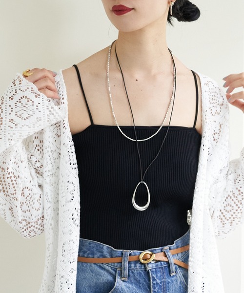 SHENERY(シーナリー)の「カップ付ニットキャミソール(キャミソール・レディース・ブラック/グレー/アイボリー・FREE)」の3枚目の写真