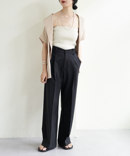 SHENERY(シーナリー)の「カップ付ニットキャミソール(キャミソール・レディース・ブラック/グレー/アイボリー・FREE)」の17枚目の写真