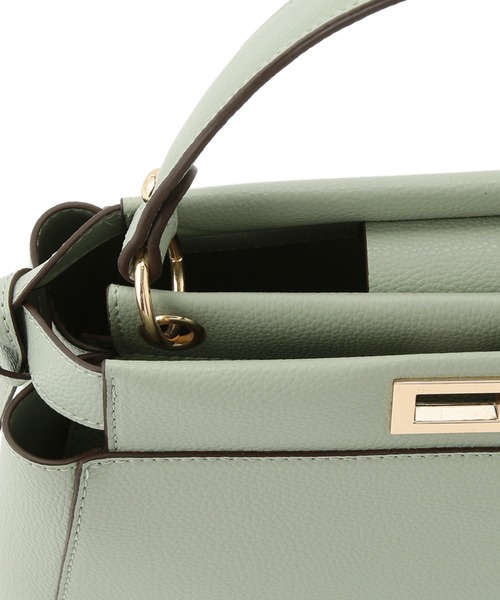 VIS（ビス）の「【2WAY】ひねり金具サイドタイトートバッグ（ハンドバッグ・レディース・グリーン系その他3/ベージュ系その他/ブラック・FREE）」の11枚目の写真