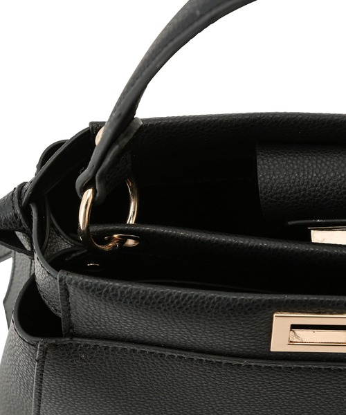 VIS（ビス）の「【2WAY】ひねり金具サイドタイトートバッグ（ハンドバッグ・レディース・グリーン系その他3/ベージュ系その他/ブラック・FREE）」の13枚目の写真