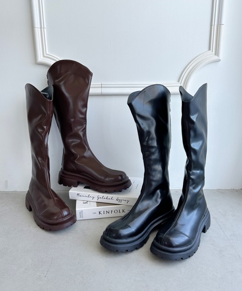 CLEA(クレア)の「ストレッチ厚底トラックソールロングブーツ(ブーツ・レディース・アイボリー/ブラック/ベージュ/ブラウン・23.5cm/24.5cm)」の21枚目の写真