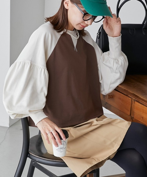 BONLECILL(ボンルシール)の「配色ラグラン ボリュームスリーブスウェットプルオーバー(スウェット・レディース・ブラウン/オフホワイト/チャコールグレー・FREE)」の3枚目の写真