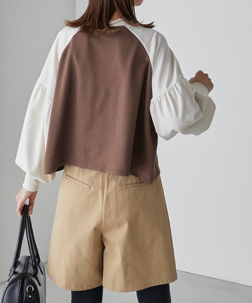 BONLECILL(ボンルシール)の「配色ラグラン ボリュームスリーブスウェットプルオーバー(スウェット・レディース・ブラウン/オフホワイト/チャコールグレー・FREE)」の21枚目の写真