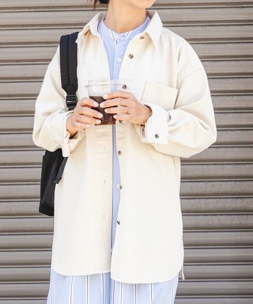 FORK&SPOON（フォークアンドスプーン）の「『WEB/一部店舗限定』FORK&SPOON　ソフトツイストデニムオーバーシャツ（シャツ/ブラウス・レディース・インディゴブルー/アイボリー・1）」の4枚目の写真