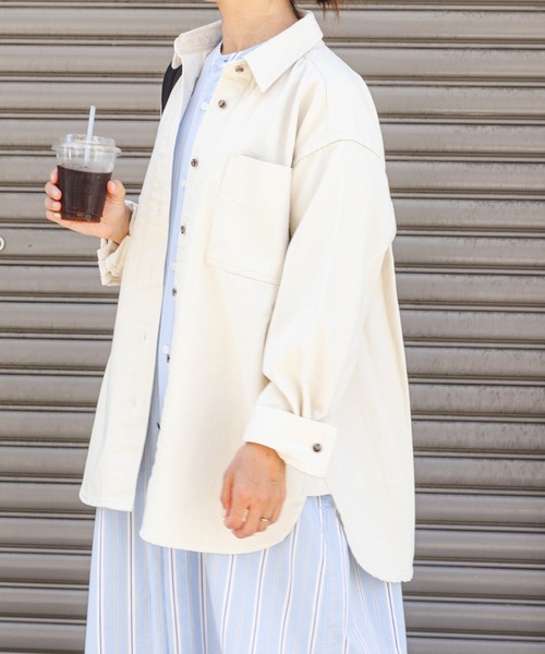 FORK&SPOON（フォークアンドスプーン）の「『WEB/一部店舗限定』FORK&SPOON　ソフトツイストデニムオーバーシャツ（シャツ/ブラウス・レディース・インディゴブルー/アイボリー・1）」の5枚目の写真