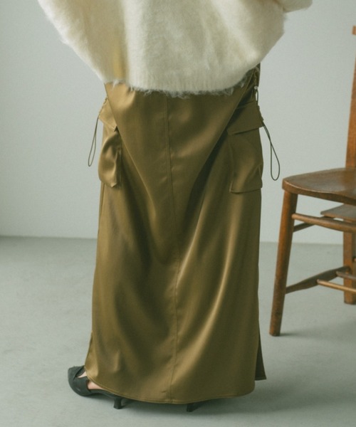 VANNIE U（ヴァニーユー）の「ドロストサテンカーゴスカート（スカート・レディース・ピンク/ブラック/ネイビー/カーキブラウン・S/M）」の16枚目の写真