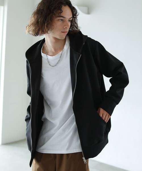 ヘビーウェイトダンボールポンチジップパーカー