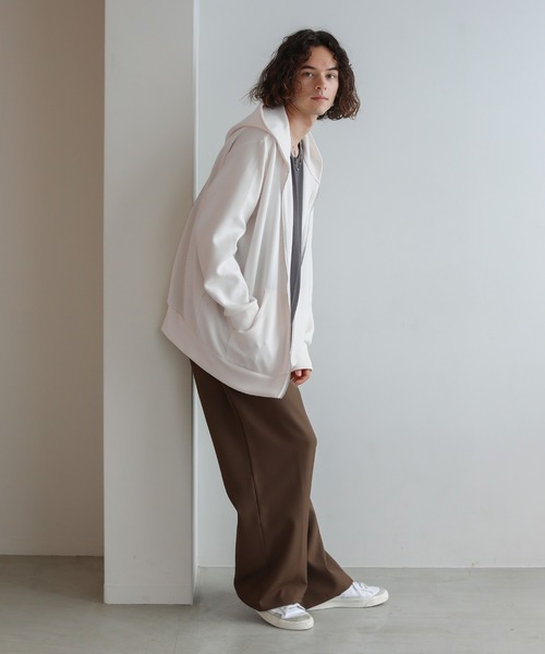 ヘビーウェイトダンボールポンチジップパーカー