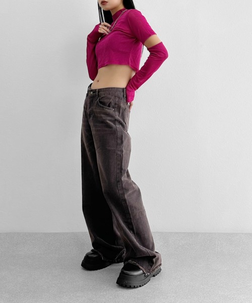 LVEU.（ラブユ.）の「【LVEU.】スリーブカットシアートップス / トップス シアー シースルー カット カットソー クロップド ショート丈 ブラック ピンク ブルー オリジナル ZOZOTOWN限定（Tシャツ/カットソー・レディース・ブルー/ブラック/ピンク・FREE）」の5枚目の写真