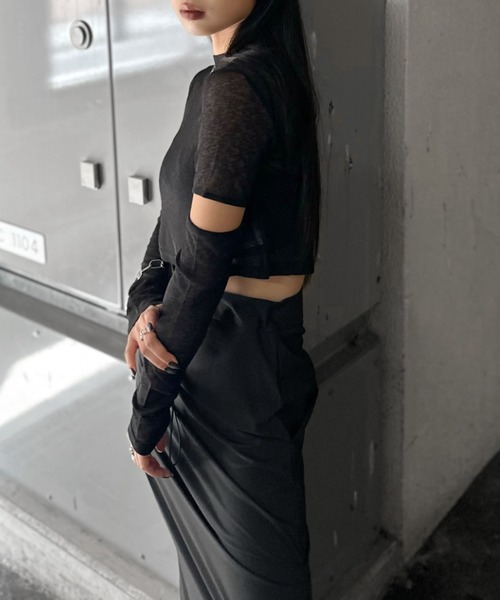 LVEU.（ラブユ.）の「【LVEU.】スリーブカットシアートップス / トップス シアー シースルー カット カットソー クロップド ショート丈 ブラック ピンク ブルー オリジナル ZOZOTOWN限定（Tシャツ/カットソー・レディース・ブルー/ブラック/ピンク・FREE）」の18枚目の写真