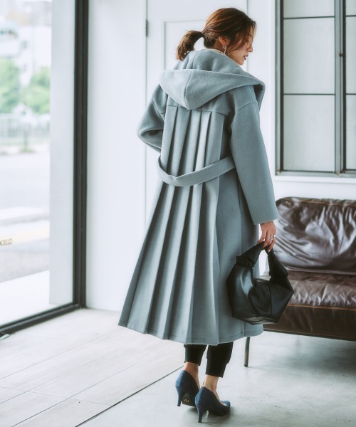 nissen（ニッセン）の「バックタックフーデットコート（その他アウター・レディース・サックスブルー/ベージュ/ブラック・M/LL/L/S）」の15枚目の写真