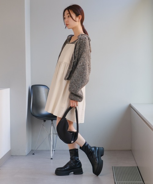 Kastane(カスタネ)の「ジャガードミニキャミワンピース(ワンピース・レディース・アイボリー/ブラック・FREE)」の13枚目の写真