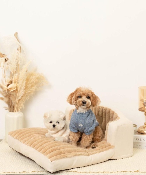 moncheri（モンシェリ）の「お星さまとお月さまハイネックニット / 犬服 / ドッグウェア（ペットウェア・レディース・アイボリー/ブルー・S/L/M/XL/2M/XS）」の5枚目の写真