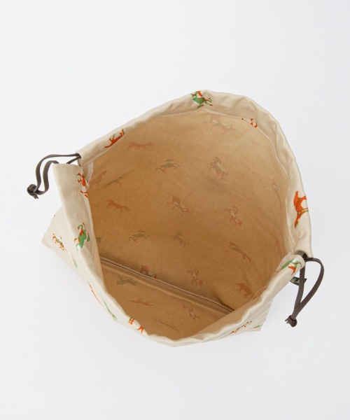 Daily russet（デイリー ラシット）の「WOODLANDER / 巾着ポーチ （L）（ポーチ・レディース・ピンク/ベージュ/グレー/ネイビー/グリーン・FREE）」の7枚目の写真