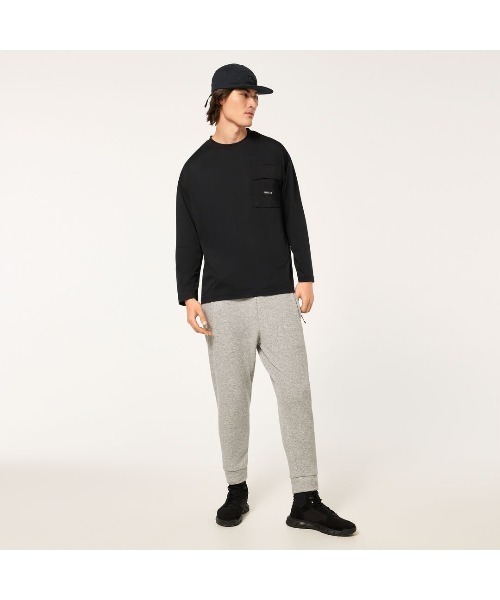 OAKLEY(オークリー)の「オークリー FGL SCRATCH LS TEE 3.7 /ロングTシャツ/ロンT/OUTDOOR アウトドア/OAKLEY(Tシャツ/カットソー・メンズ・ブラック・S/M/XL/L)」の5枚目の写真