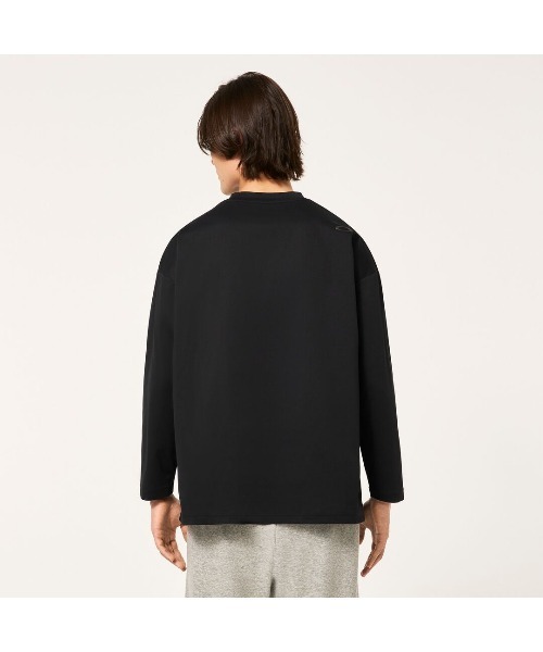 OAKLEY(オークリー)の「オークリー FGL SCRATCH LS TEE 3.7 /ロングTシャツ/ロンT/OUTDOOR アウトドア/OAKLEY(Tシャツ/カットソー・メンズ・ブラック・S/M/XL/L)」の8枚目の写真