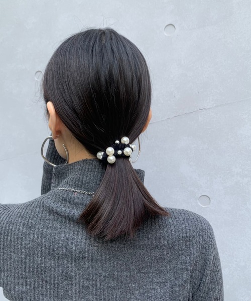 E&C closet…（イーアンドシークローゼット）の「【使用不可！！】ランダムパールヘアゴム（2点セット）（ヘアゴム・レディース・ブラック・FREE）」の20枚目の写真