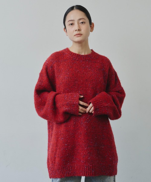 Libra Cue(リブラ キュー)の「ラメフェザーヤーンボリュームニット(ニット/セーター・レディース・ブラック/レッド・FREE)」の21枚目の写真