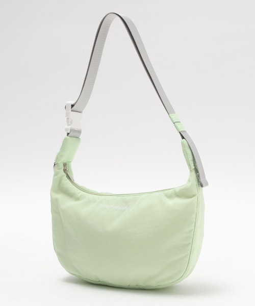 repipi armario（レピピ アルマリオ）の「カラーラウンドショルダー（ショルダーバッグ・キッズ・ブルー/シルバー/ブラック/グレー/アイボリー/イエロー/グリーン/パープル/ナチュラル・FREE）」の5枚目の写真