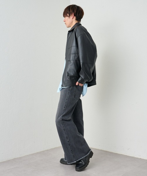 COLONY 2139(コロニートゥーワンスリーナイン)の「フリンジラウンドヘムデニム(デニムパンツ・メンズ・ブラック/サックスブルー・MEDIUM/LARGE)」の12枚目の写真