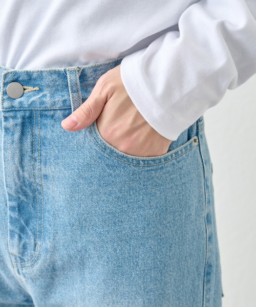 COLONY 2139(コロニートゥーワンスリーナイン)の「フリンジラウンドヘムデニム(デニムパンツ・メンズ・ブラック/サックスブルー・MEDIUM/LARGE)」の6枚目の写真