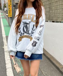 フロント袖プリントプルオーバー