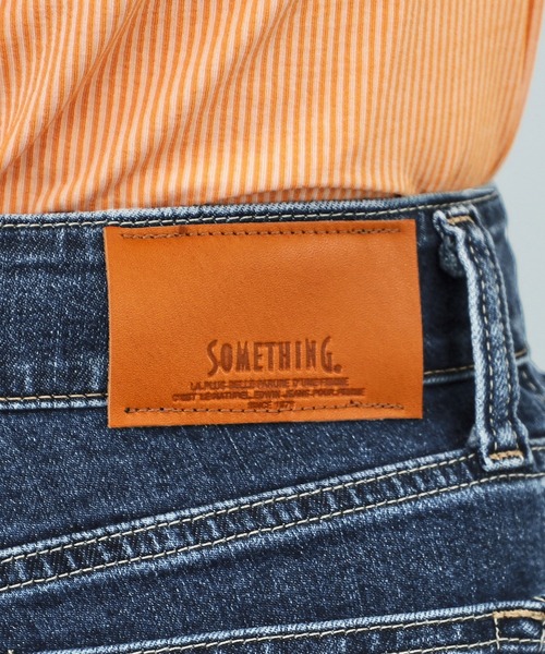 SOMETHING(サムシング)の「SOMETHING/サムシング LISA セミワイドデニムパンツ(デニムパンツ・レディース・ライトインディゴブルー/ブルー/ブラック系その他/ダークインディゴブルー/インディゴブルー/ブラック系その他2・26/27/28/29/25/30)」の19枚目の写真