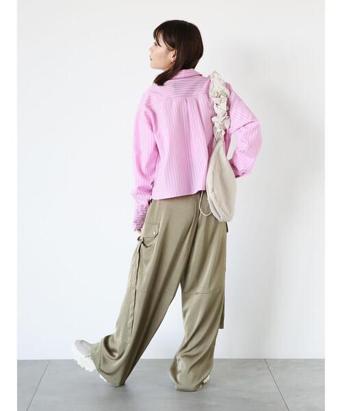 ehka sopo(エヘカソポ)の「ショート丈ストライプビックポケットシャツ(シャツ/ブラウス・レディース・ピンク/サックスブルー/ミント・F)」の18枚目の写真