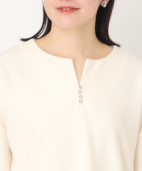 THE SHOP TK (ザ ショップ ティーケー )の「◆キーネックスキッパー【洗濯機OK】(シャツ/ブラウス・レディース・ベージュ/オフホワイト/チャコールグレー・12/13)」の7枚目の写真