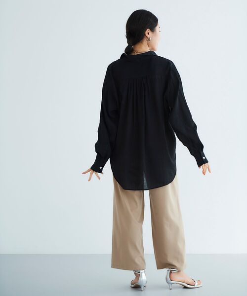 le.coeur blanc（ルクールブラン）の「楊柳シアーオーバーシャツ（シャツ/ブラウス・レディース・サックスブルー/ブラック/オフホワイト・38）」の5枚目の写真