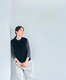 お値下げ！hau ハウ　ハンドニットベスト　nepal アイボリー×グレー 美品 HAU（ハウ）の「ハンドニットベストnepal（ベスト）」 - WEAR