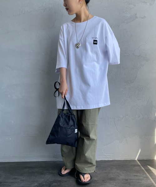 RVCA（ルーカ）の「[RVCA/ルーカ] UP STATE スクエアロゴバックプリント ショートスリーブTシャツ（Tシャツ/カットソー・レディース・ブラック/ホワイト・M/L/XL）」の13枚目の写真
