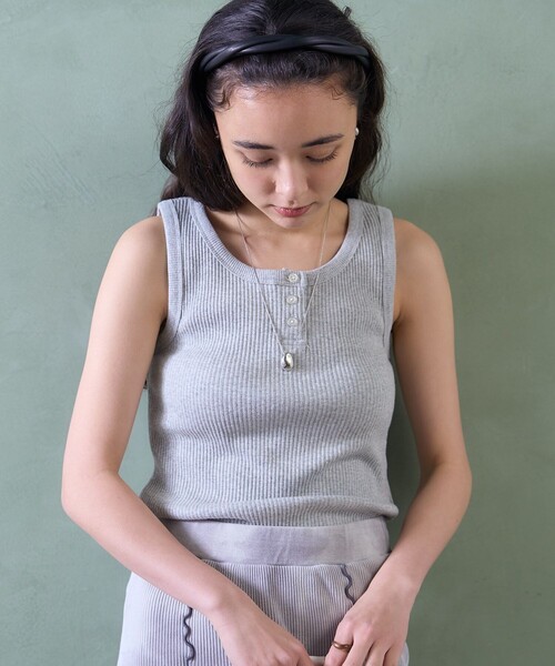 FREAK'S STORE（フリークスストア）の「リブ ヘンリータンクトップ（タンクトップ・レディース・ネイビー/オフホワイト/ブラック/ライトグレー/その他・フリー）」の3枚目の写真