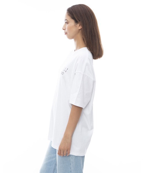 BILLABONG(ビラボン)の「BILLABONG レディース SOFT CLEAN LOGO LOOSE TEE Tシャツ 【2024年春夏モデル】/ビラボン半袖バックプリントロゴTシャツ(Tシャツ/カットソー・レディース・ブラック/ライトブルー/ピンク/ホワイト・LARGE/MEDIUM)」の6枚目の写真