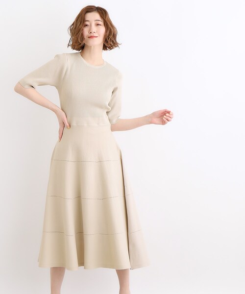 grove（グローブ）の「アイレットリブニットワンピース（ワンピース・レディース・ブラック/ナチュラル/サックスブルー・01/02/03/04/05）」の2枚目の写真