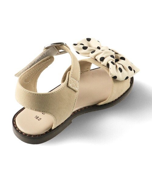BRANSHES（ブランシェス）の「リボンサンダル（サンダル・キッズ・グレイッシュベージュ/ピンク/ベージュ/ブラック・20.0cm/21.0cm/19.0cm/18.0cm/17.0cm/15.0cm/16.0cm）」の17枚目の写真