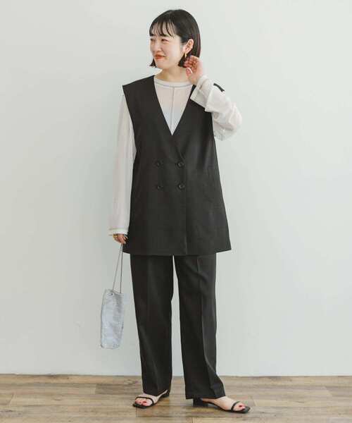 ITEMS URBANRESEARCH（アイテムズ アーバンリサーチ）の「ジレ×パンツセット（パンツドレス・レディース・カーキ/ブラック・FREE）」の6枚目の写真