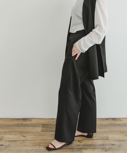 ITEMS URBANRESEARCH（アイテムズ アーバンリサーチ）の「ジレ×パンツセット（パンツドレス・レディース・カーキ/ブラック・FREE）」の15枚目の写真