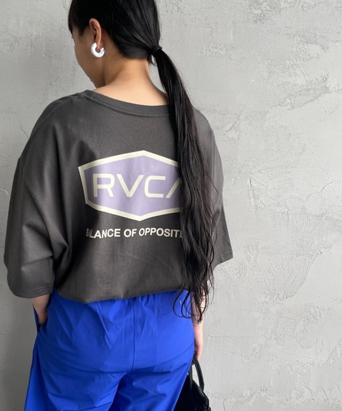 RVCA（ルーカ）の「[RVCA/ルーカ] HEX BOX バックプリント ショートスリーブTシャツ（Tシャツ/カットソー・レディース・ホワイト/ブラック/グレイッシュベージュ・M/L/XL）」の2枚目の写真