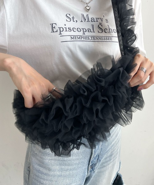 Futier land(フューティアランド)の「オーガンジーチュールフリルボディーバッグ(ボディバッグ/ウエストポーチ・レディース・ブラック/グレー/オフホワイト/グリーン・FREE)」の7枚目の写真