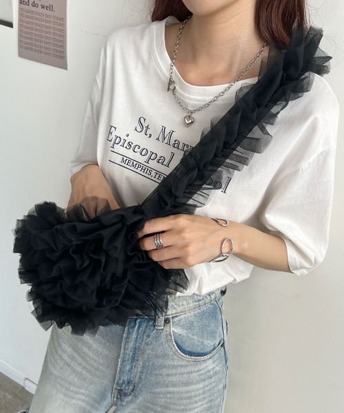 Futier land(フューティアランド)の「オーガンジーチュールフリルボディーバッグ(ボディバッグ/ウエストポーチ・レディース・ブラック/グレー/オフホワイト/グリーン・FREE)」の9枚目の写真