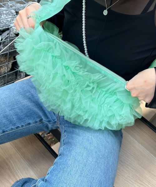Futier land(フューティアランド)の「オーガンジーチュールフリルボディーバッグ(ボディバッグ/ウエストポーチ・レディース・ブラック/グレー/オフホワイト/グリーン・FREE)」の20枚目の写真