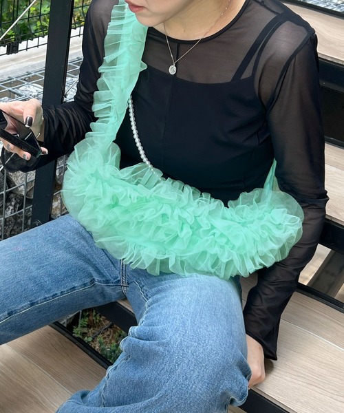 Futier land(フューティアランド)の「オーガンジーチュールフリルボディーバッグ(ボディバッグ/ウエストポーチ・レディース・ブラック/グレー/オフホワイト/グリーン・FREE)」の21枚目の写真