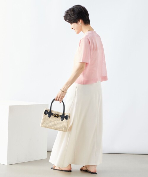 NOLLEY’S(ノーリーズ)の「《手洗い可能》シアーハイネック天竺半袖プルオーバーニット(ニット/セーター・レディース・ピンク/ベージュ/ブラック・38)」の15枚目の写真